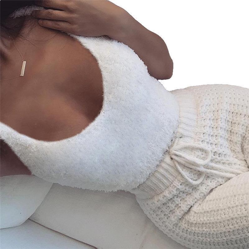 Women’s 3 piece fuzzy lounge set ✨